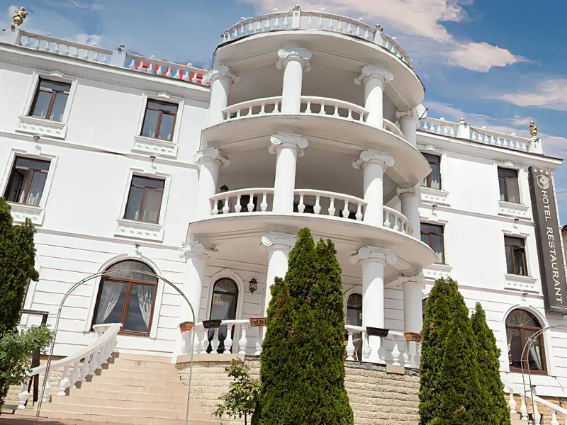 Hôtel-restaurant à Valea Lupului, près de Iași