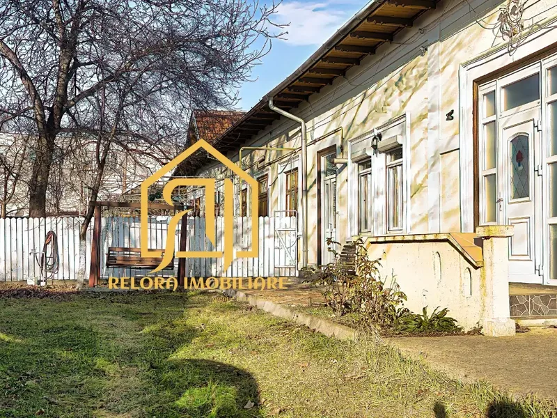 Villa 93 m² à vendre à Husi — Husi