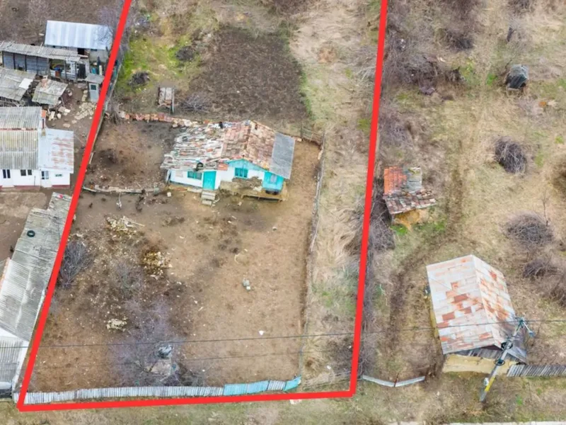 Terrain constructible 1 142 m² à vendre à Vorovesti — Vorovesti