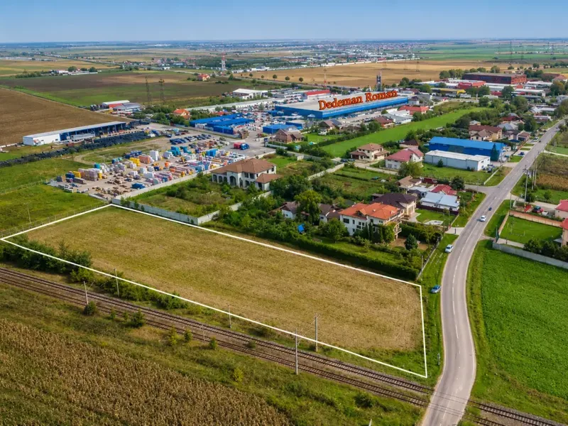 Terrain constructible Terrain de 5 000 m² à vendre à Cordun Roman — Cordun Roman
